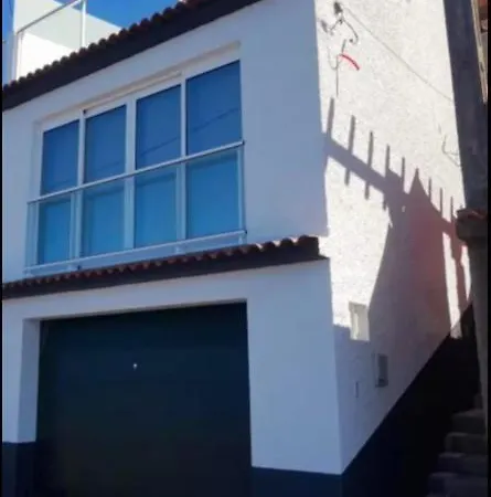 Ocean View I *
