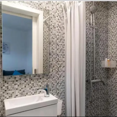 Holiday home Ocean View Paul do Mar (Madeira)